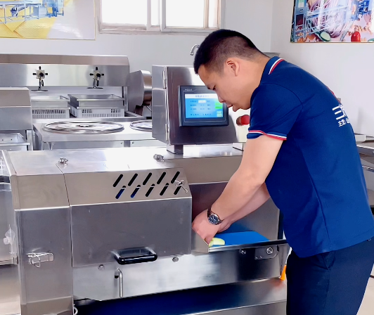 多功能切菜機(jī)怎么切菜 多功能切菜機(jī)怎么切菜