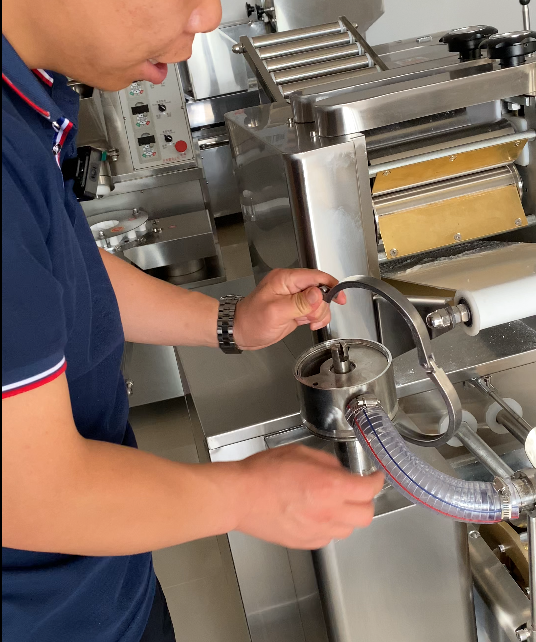 餃子機餡料拆卸方法 餃子機餡料拆卸方法