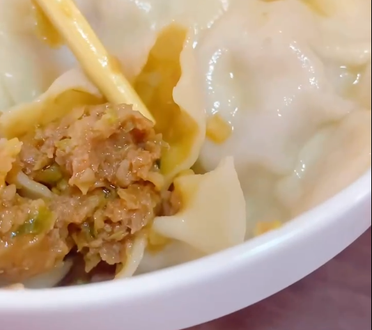 餃子機(jī)做出來的餃子 餃子機(jī)做出來的餃子