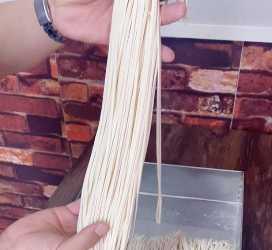 用面條機做鮮面不添加任何添加劑嗎 用面條機做鮮面不添加任何添加劑嗎